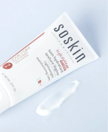Lightweight moisturising care